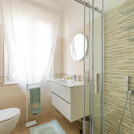 Magnifico Attico Con Terrazza Lejlighed